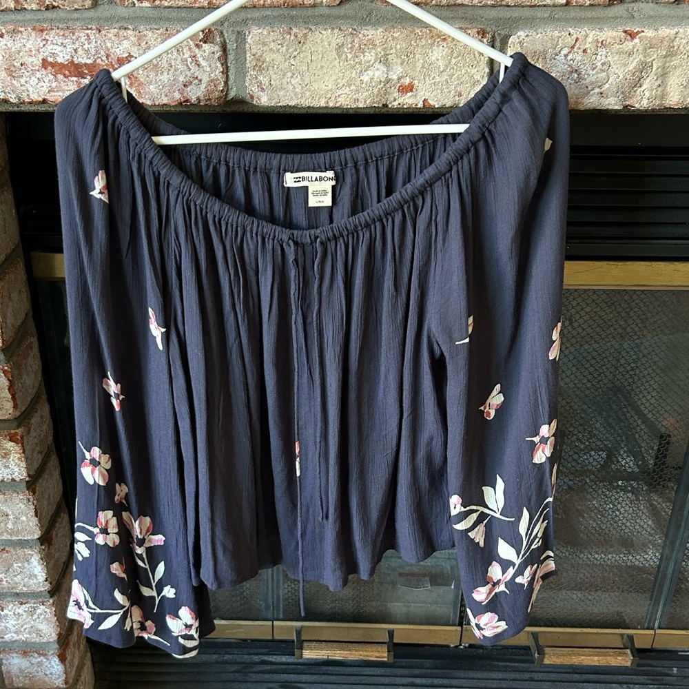 Billabong floral off‎ the shoulder blouse Mi Amore Floral Print bohemian Size L